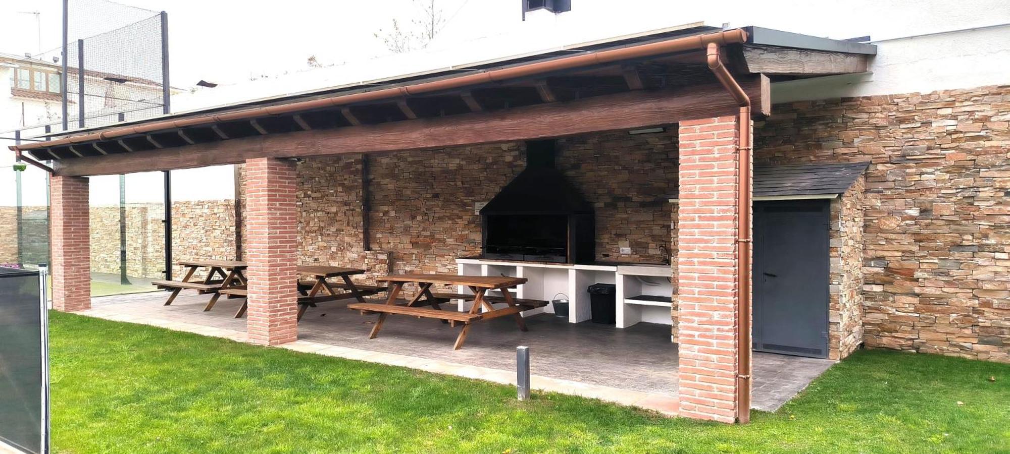 Casa De Vacaciones Con Padel En Montseny By Can Forcadell Girona Luaran gambar